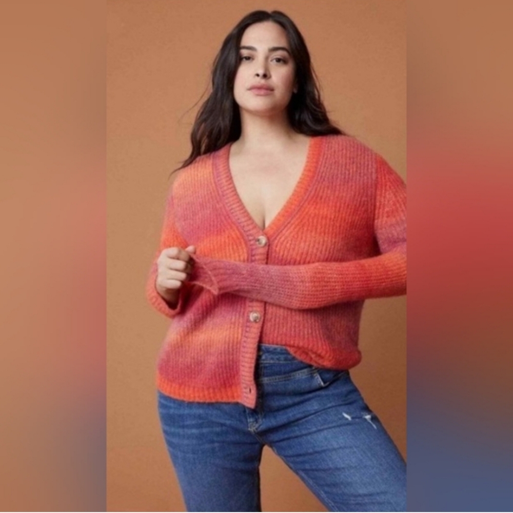 Maeve Ombre Pink-Orange V-Neck Button Cardigan